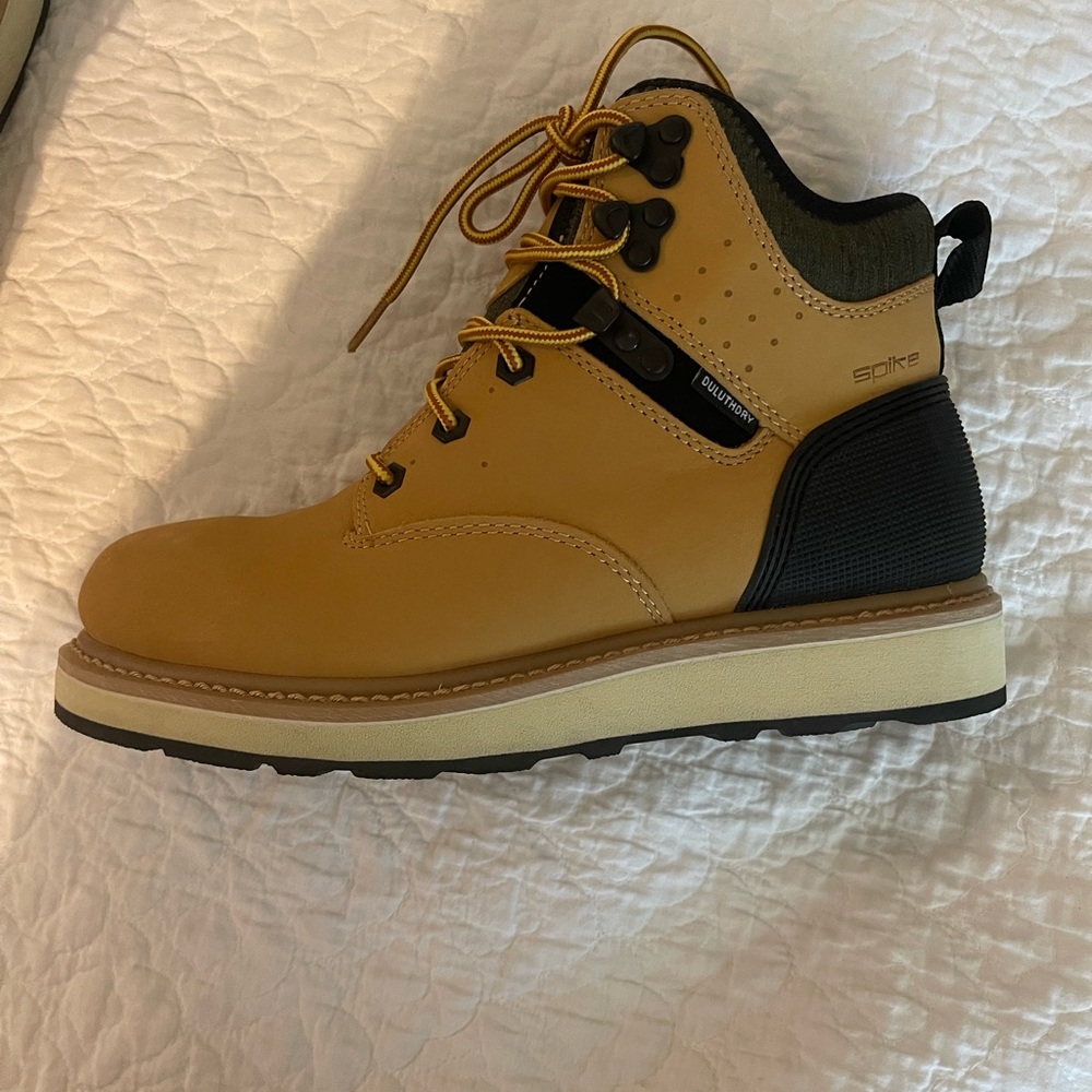 Duluth Women’s Boots